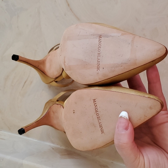 Authentic Manolo Blahnik Satin Heels 👠 - Picture 11 of 16